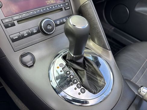 Used 2007 Pontiac Solstice Convertible w/ Premium Package image 15