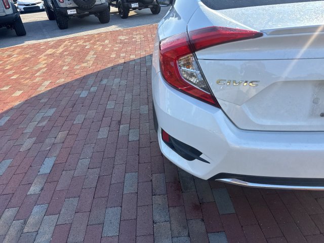 Used 2019 Honda Civic EX-L image 9
