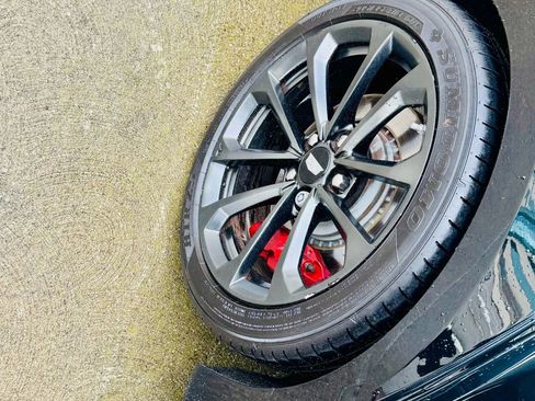 Used 2016 Cadillac ATS V w/ Luxury Package image 56