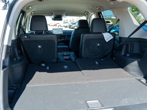 Used 2025 Honda Pilot EX-L image 21