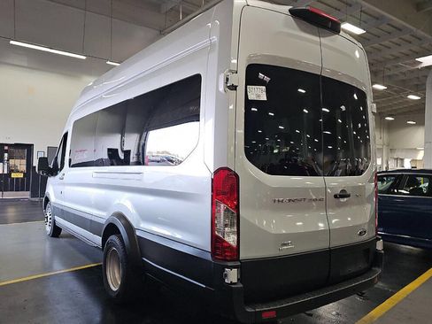 Used 2022 Ford Transit 350 XLT image 4