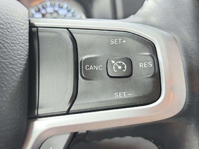 Used 2020 RAM 1500 Big Horn AWD/4WD image 23