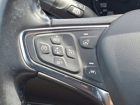 Used 2021 Chevrolet Equinox Premier AWD/4WD image 17
