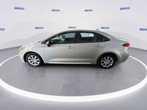 Used 2022 Toyota Corolla LE FWD image 5