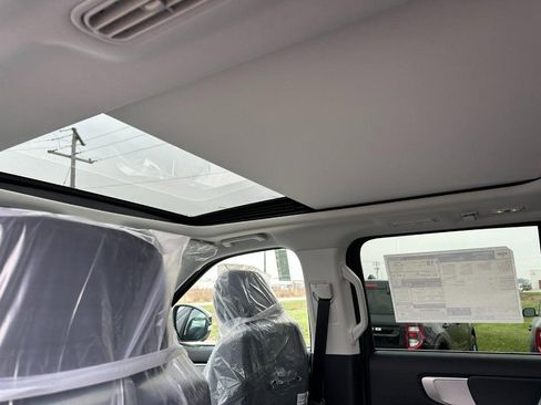 New 2026 Ford Expedition Active image 5