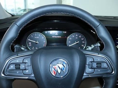 Certified 2023 Buick Envision Avenir image 15