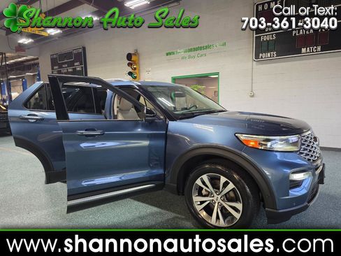 Used 2020 Ford Explorer Platinum w/ Premium Technology Package AWD/4WD image 1