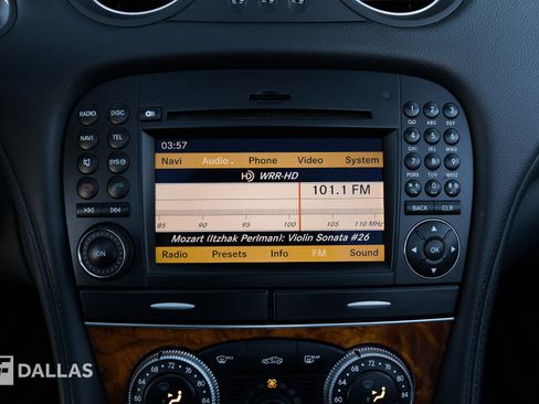 Used 2012 Mercedes-Benz SL 63 AMG image 27