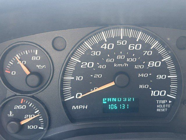 Used 2006 GMC Savana 2500 Passenger RWD image 2
