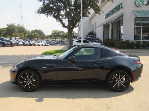 Used 2024 MAZDA MX-5 Miata RF Grand Touring image 13