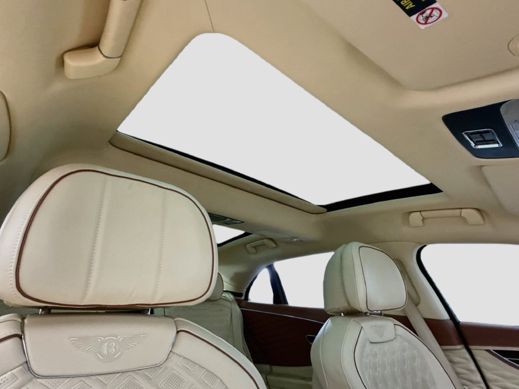 Certified 2020 Bentley Flying Spur W12 AWD/4WD image 17