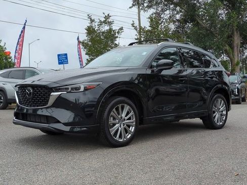 Used 2023 MAZDA CX-5 Signature AWD/4WD image 2