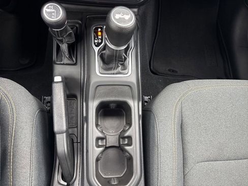 Certified 2025 Jeep Wrangler Unlimited Sport AWD/4WD image 26