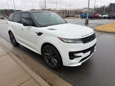 Used 2024 Land Rover Range Rover Sport Dynamic SE image 26