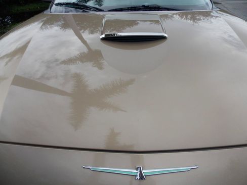 Used 2005 Ford Thunderbird RWD image 23