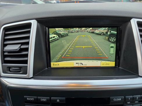 Used 2012 Mercedes-Benz ML 350 BlueTEC 4MATIC image 19