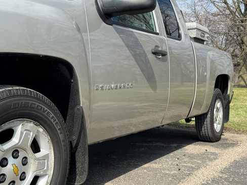 Used 2009 Chevrolet Silverado 1500 LT w/ Power Pack Plus image 9