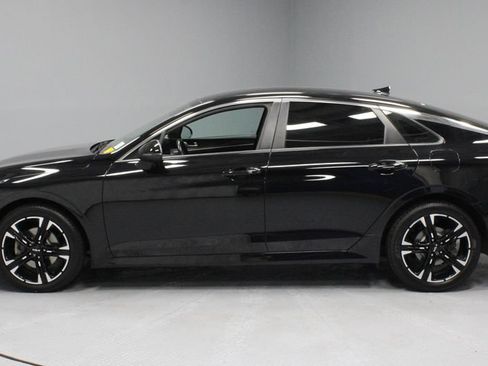 Used 2022 Kia K5 GT-Line FWD image 8