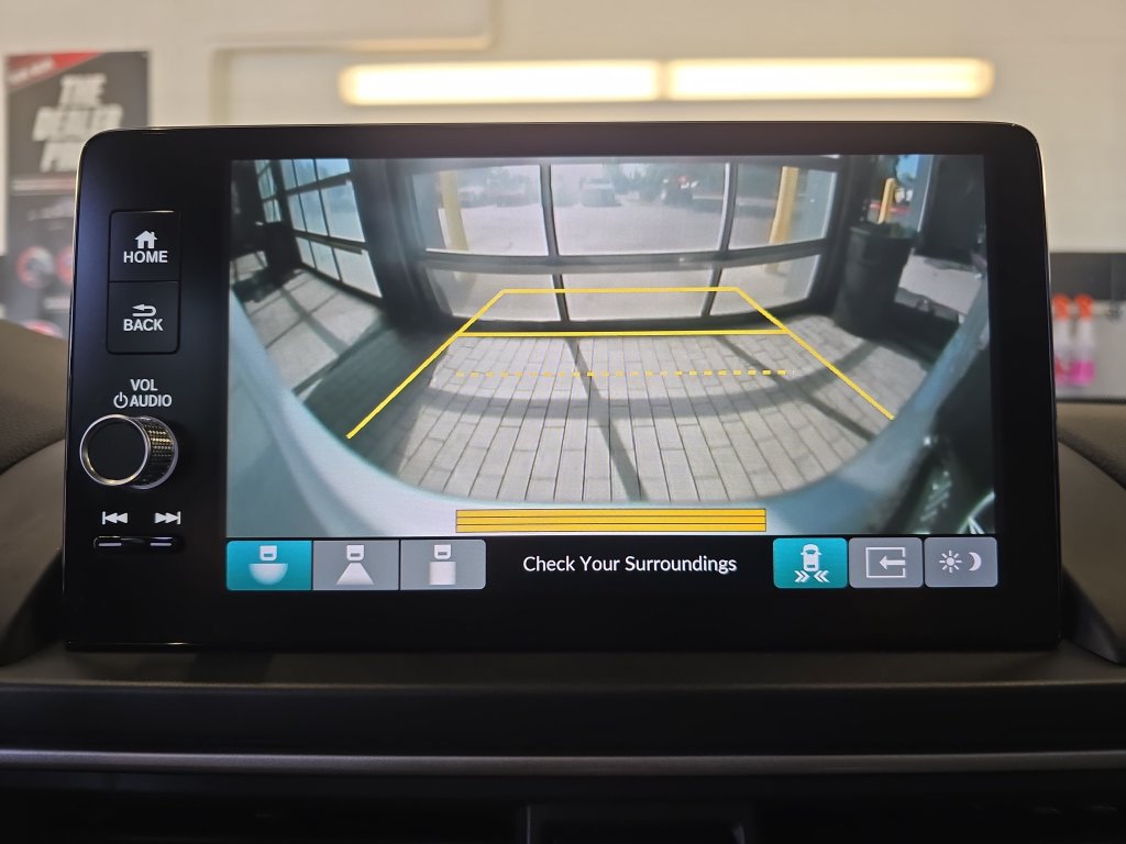 Used 2025 Honda Pilot Touring image 26
