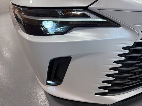 Used 2023 Lexus RX 350 Premium image 37