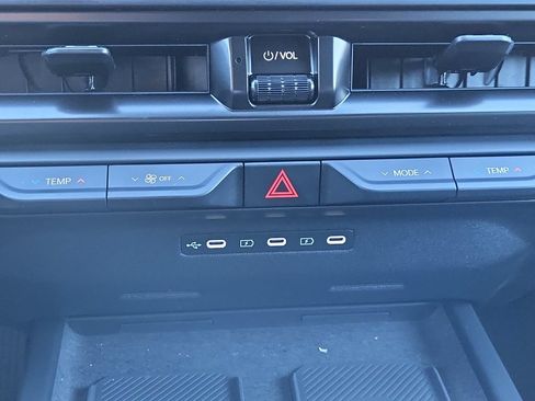 New 2027 Kia Telluride EX X-Line w/ Towing Package AWD/4WD image 23