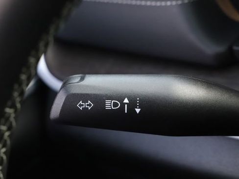 New 2026 Jeep Grand Cherokee Limited image 32