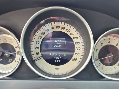 Used 2013 Mercedes-Benz C 250 Sedan image 26