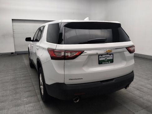 Used 2018 Chevrolet Traverse LS FWD image 5