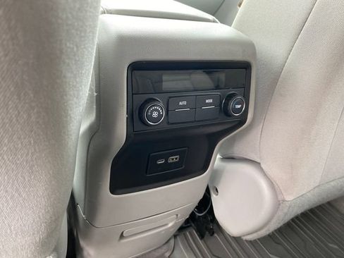 Certified 2020 GMC Acadia SLE FWD image 18