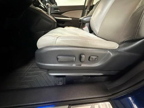 Used 2016 Honda CR-V Touring image 14