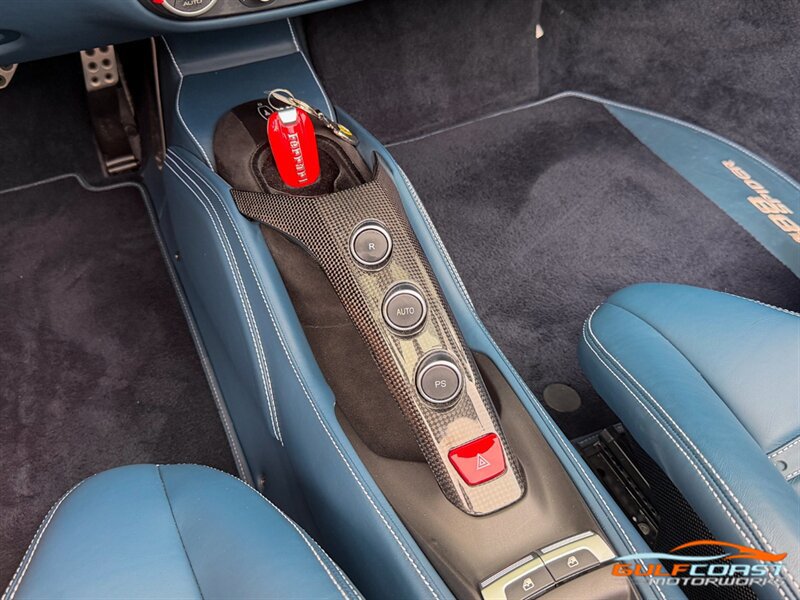 Used 2018 Ferrari 488 Spider RWD image 17