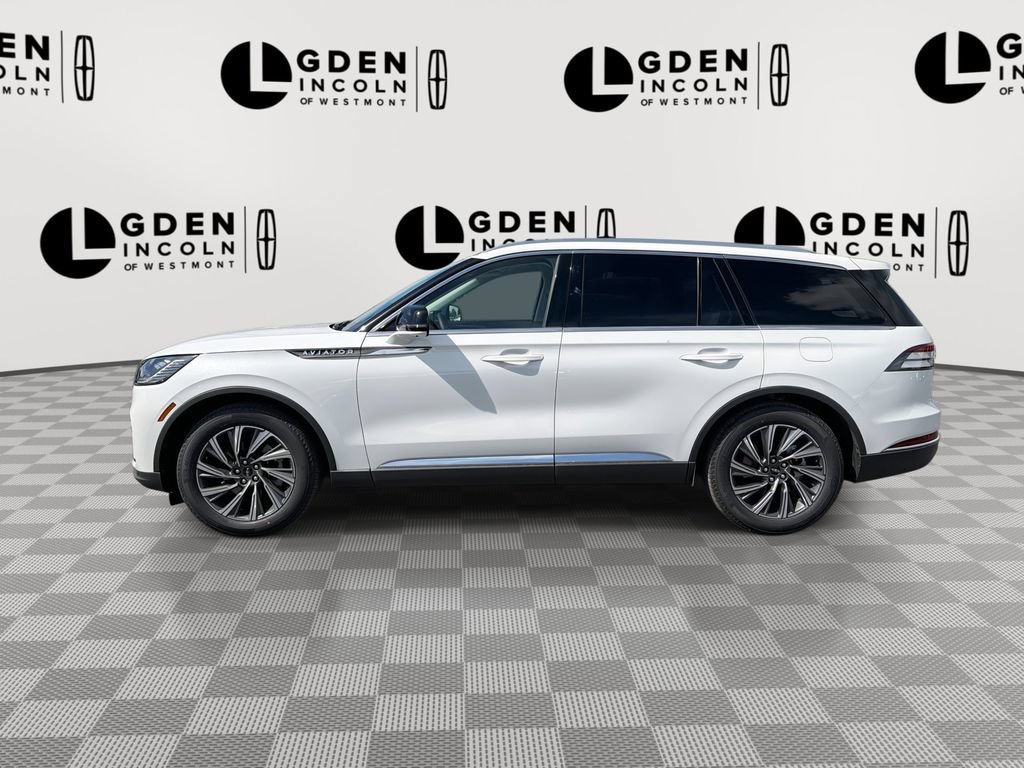 Used 2026 Lincoln Aviator 2WD image 5