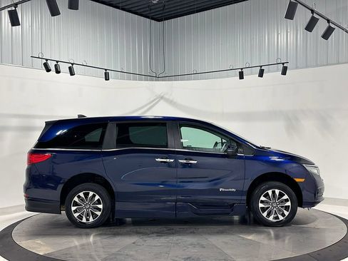 Used 2021 Honda Odyssey EX-L image 6