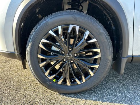 New 2026 Nissan Rogue SV image 11