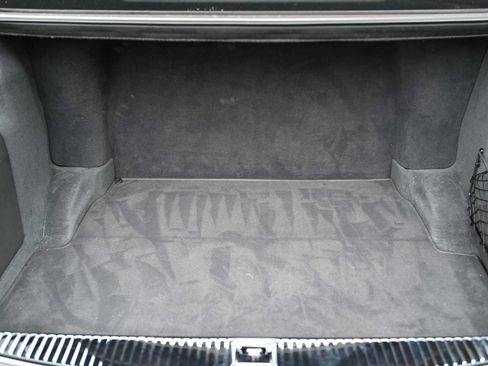 Used 2005 Maybach 57 RWD image 20
