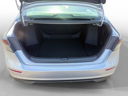 New 2025 Honda Accord SE image 17