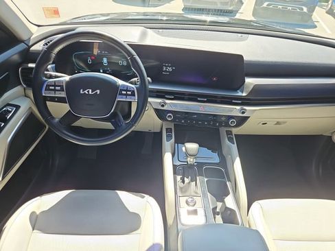 Certified 2024 Kia Telluride S FWD image 7