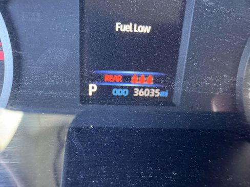 Used 2022 Toyota Tundra SR5 AWD/4WD image 29