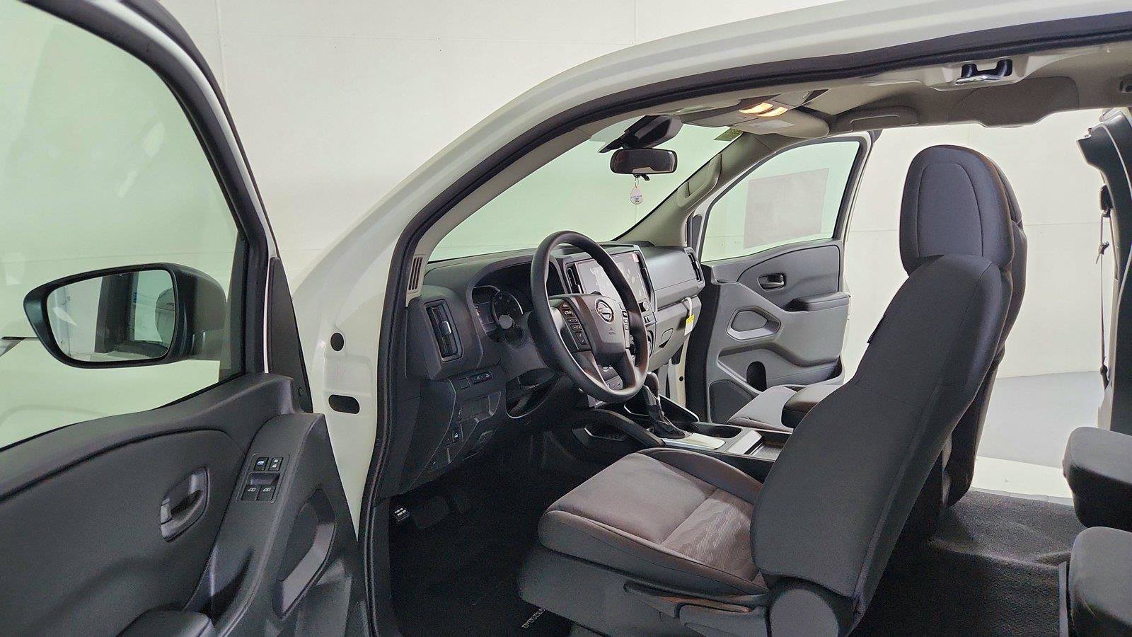 Used 2026 Nissan Frontier S AWD/4WD image 15