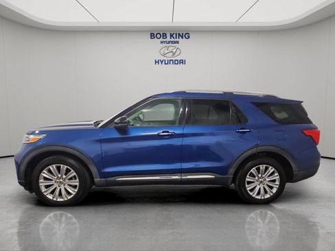 Used 2020 Ford Explorer Limited AWD/4WD image 2