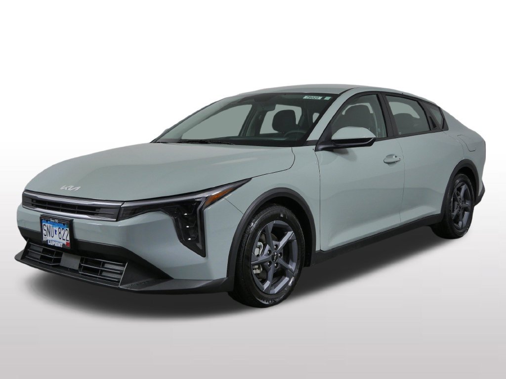 Used 2025 Kia K4 FWD image 6