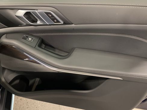 Used 2026 BMW X5 xDrive40i image 26