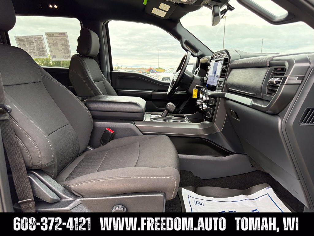Used 2024 Ford F150 XLT w/ XLT Black Appearance Package AWD/4WD image 35