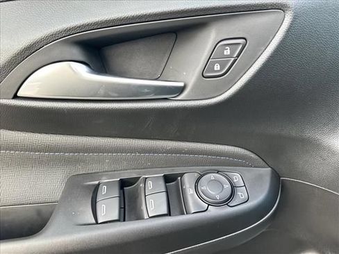 New 2026 Buick Envista Sport Touring w/ Convenience I Package FWD image 25