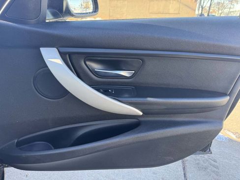 Used 2016 BMW 320i Sedan image 20