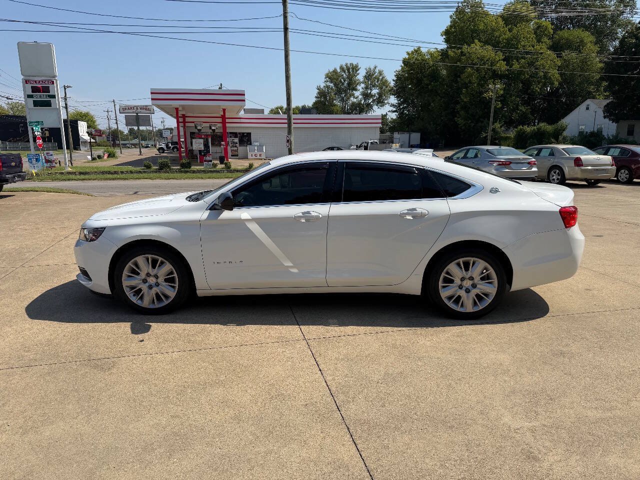 Used 2015 Chevrolet Impala LS FWD image 2