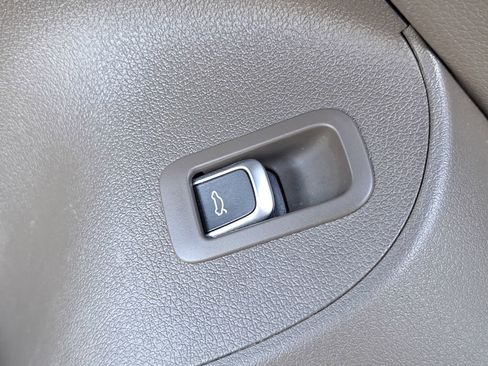 Used 2017 Audi Q5 2.0T Premium image 30