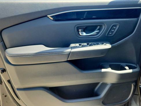 Used 2023 Honda Pilot EX-L image 19