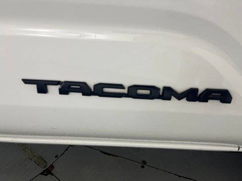 Used 2025 Toyota Tacoma TRD Off-Road AWD/4WD image 53