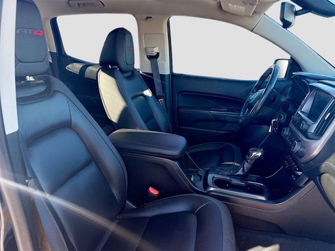 Used 2022 GMC Canyon AT4 w/ Trailering Package image 28